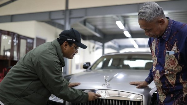 Rolls-Royce Kemensos Terjual! Lelang Ketiga Berhasil, Seharga...